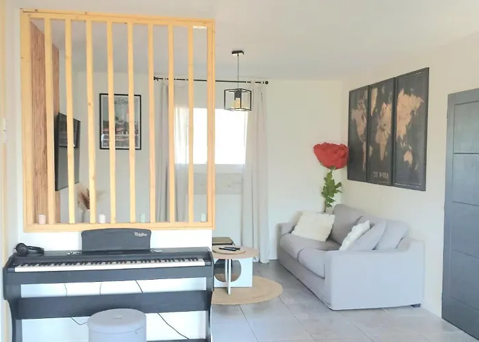 La Maison De Famille